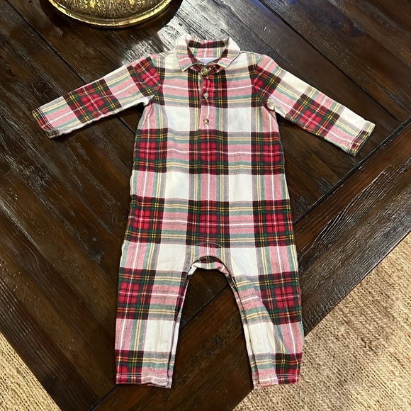 Hanna Andersson timeless Christmas PJs - Picture 2 of 8